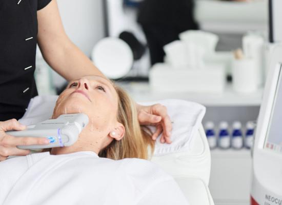 L'HIFU visage, découverte du lifing sans chirurgie