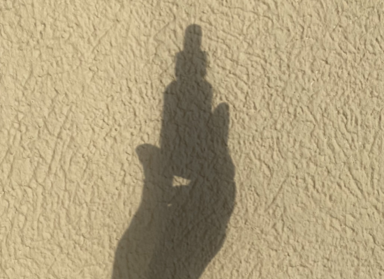  Sérums aux peptides : Votre secret pour une peau lisse et repulpée